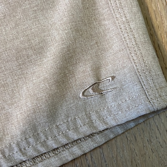 O’Neil Hybrid Shorts Boys Size 26 - Picture 2 of 6